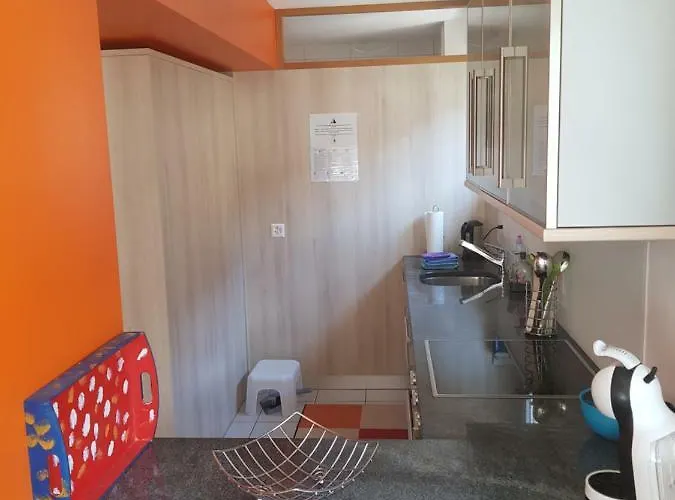 Zayetta Orange Cube Nr. 11a شقة